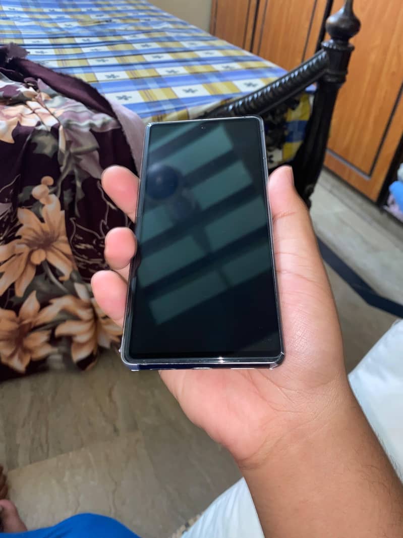 Google Pixel 7 6