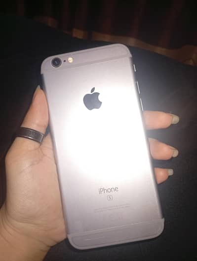 Apple iPhone 6S