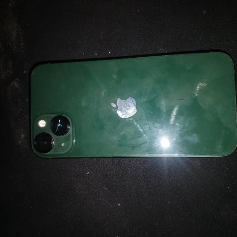 Apple iPhone 13 3