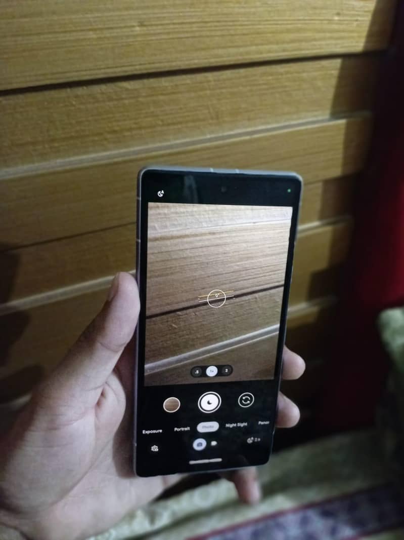 Google Pixel 7a 5
