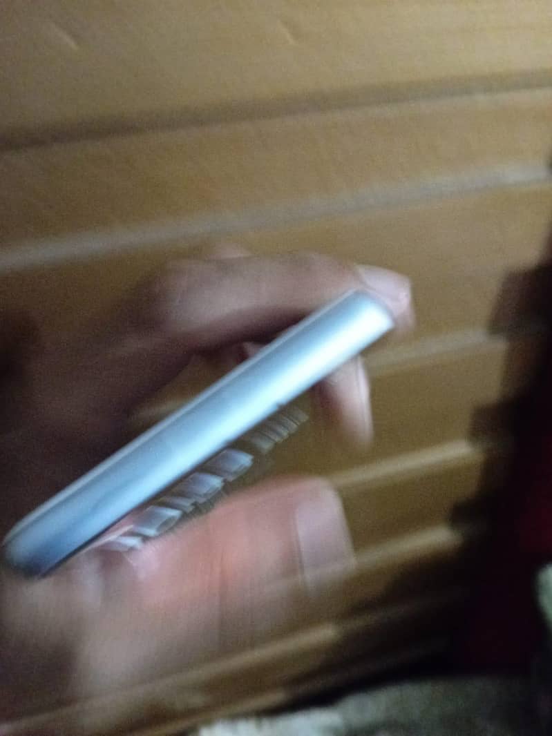 Google Pixel 7a 8