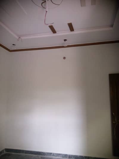 Brand New 3 Marla 1st portion in Ghauri Ghouri Town Islamabad