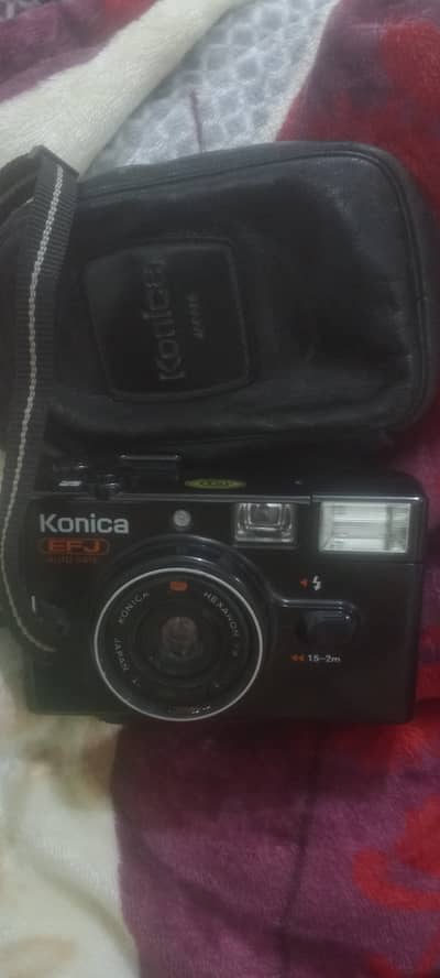 Konica EFG auto date 35 mm Film camera-vintage-used