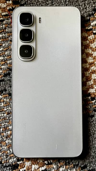 Infinix Hot 60i