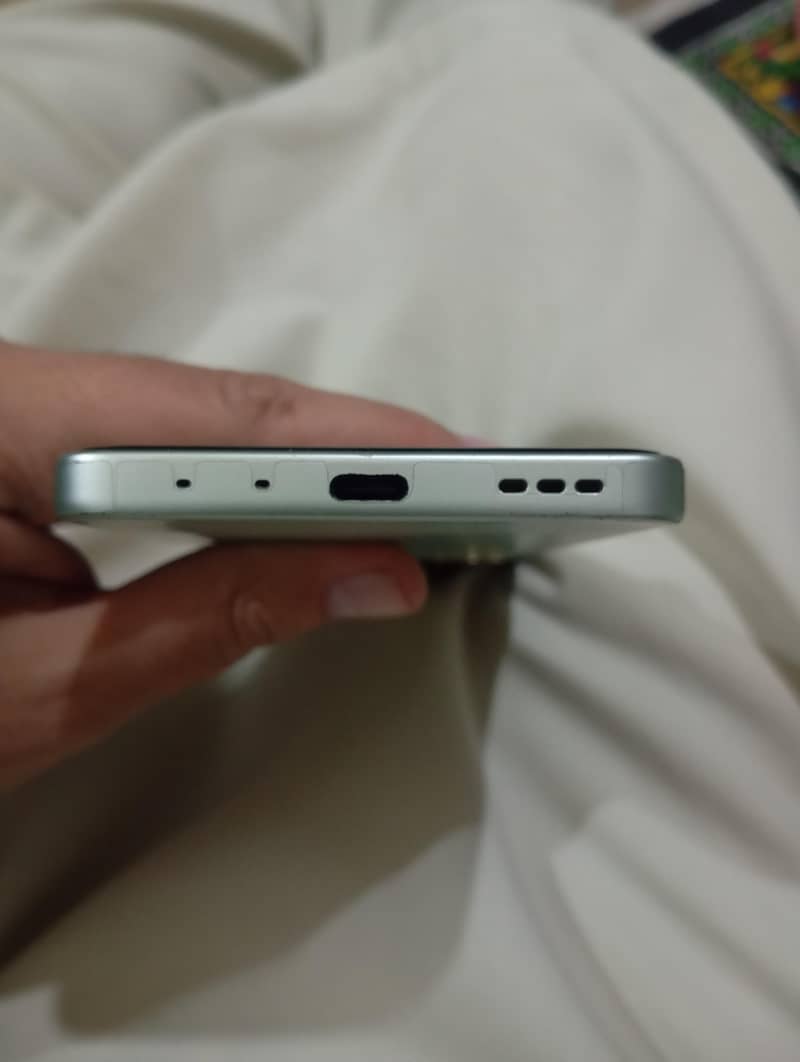 OPPO A5 Pro 3