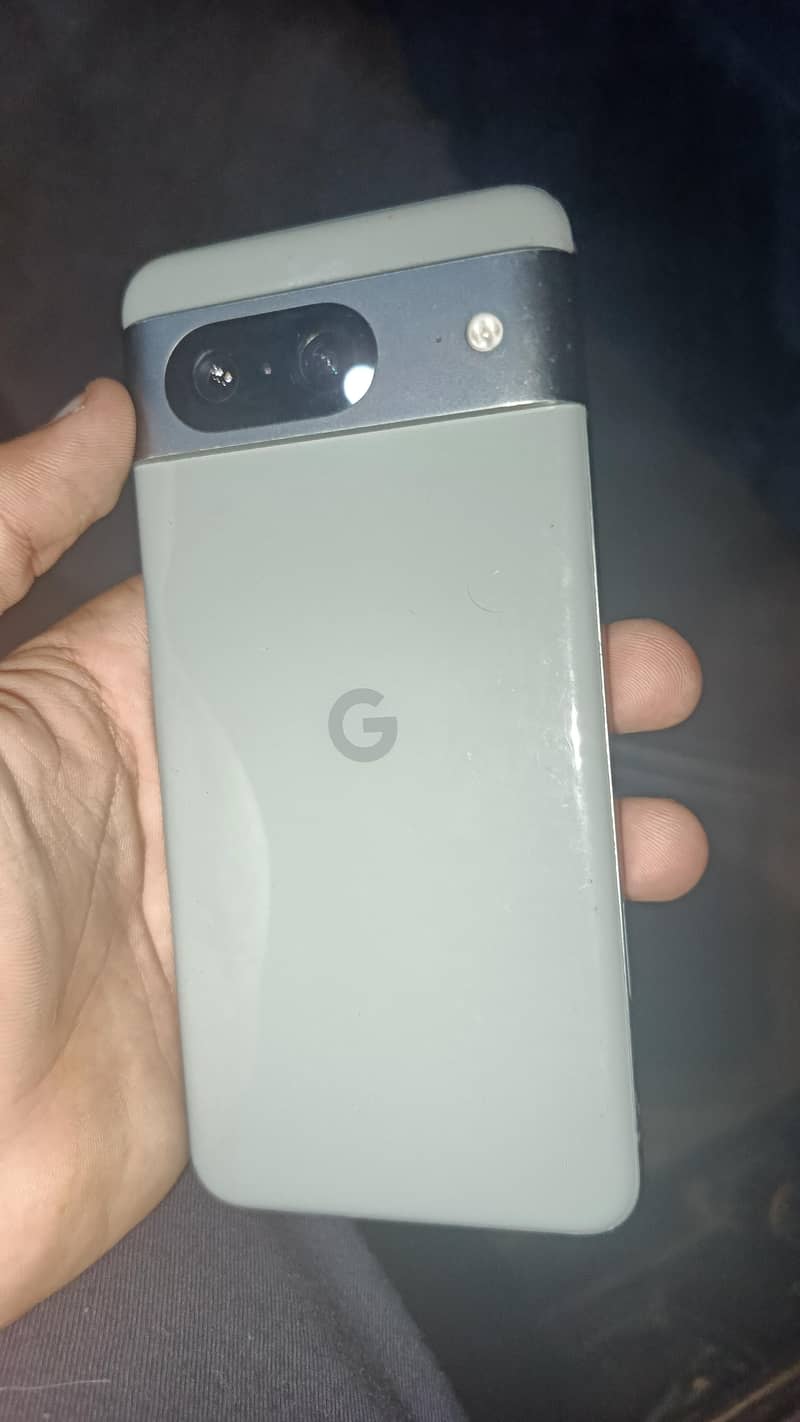 Pixel 8 0