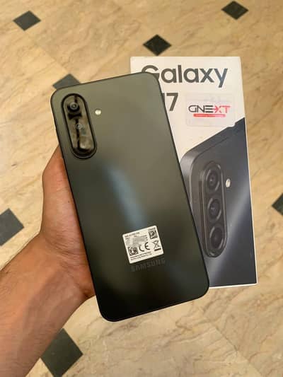 Samsung Mobile S22