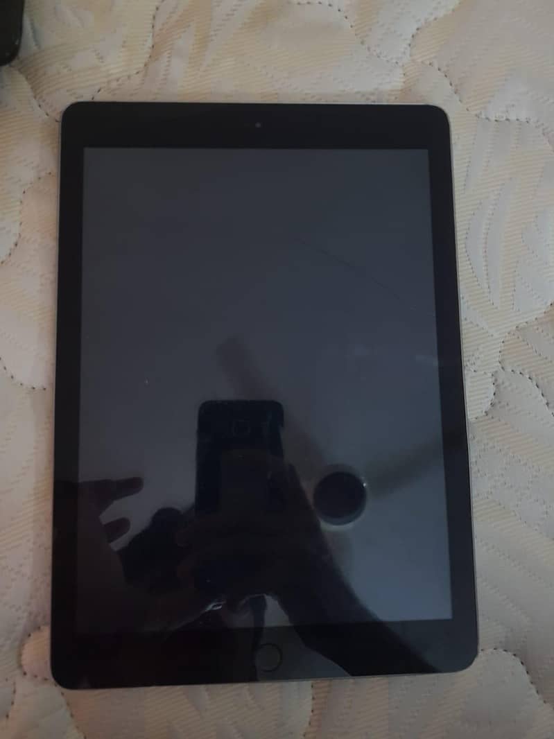 iPad 6 2018 9.7" 1