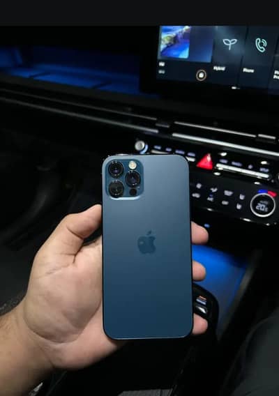 Apple iPhone 12 Pro  Whatapp//037046////02354