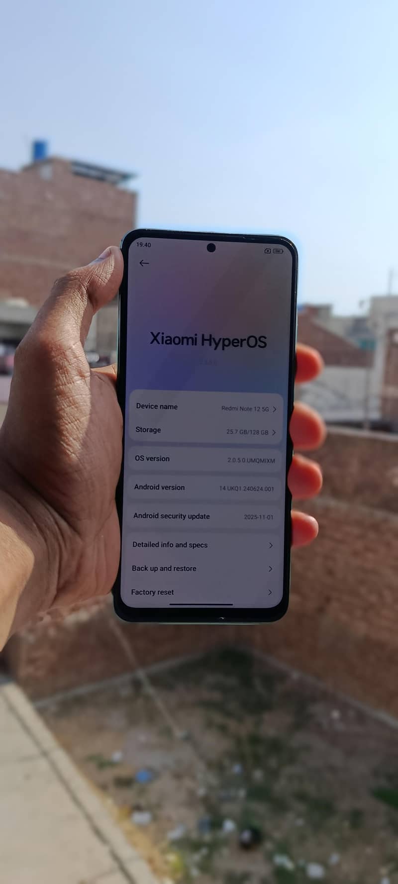 Xiaomi Redmi Note 12 Pro 11