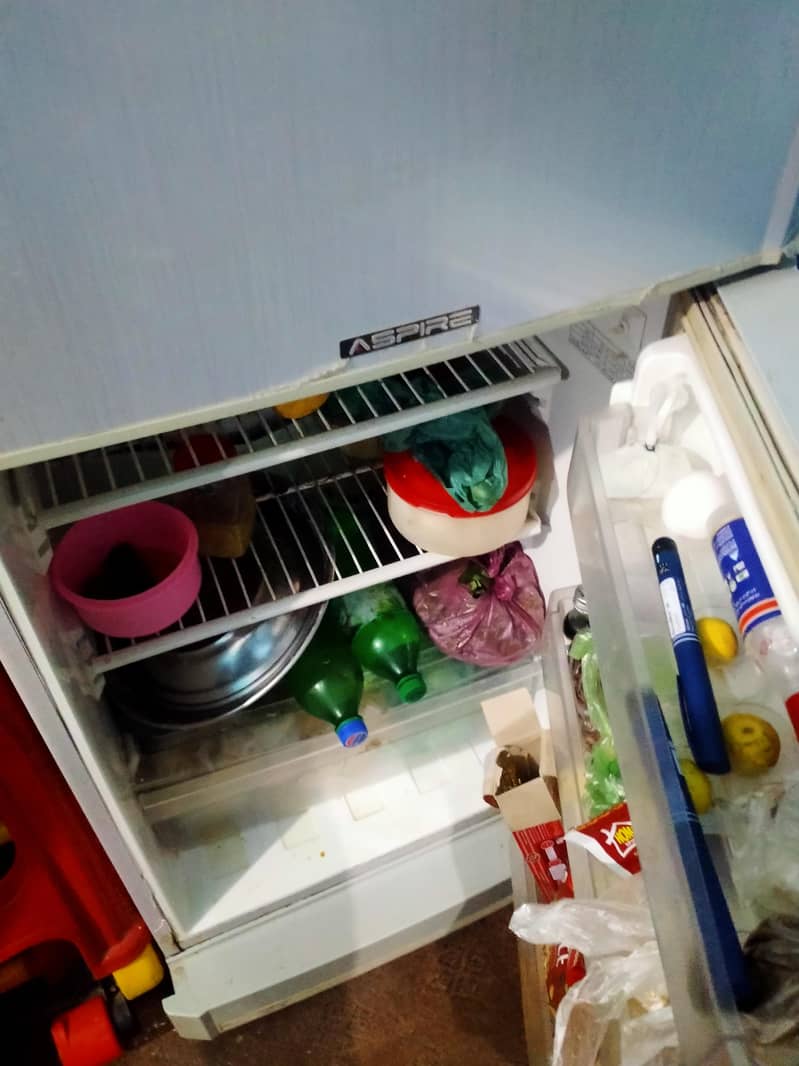 pel Fridge 2