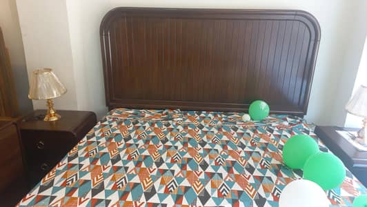 Shesham Wood Bed