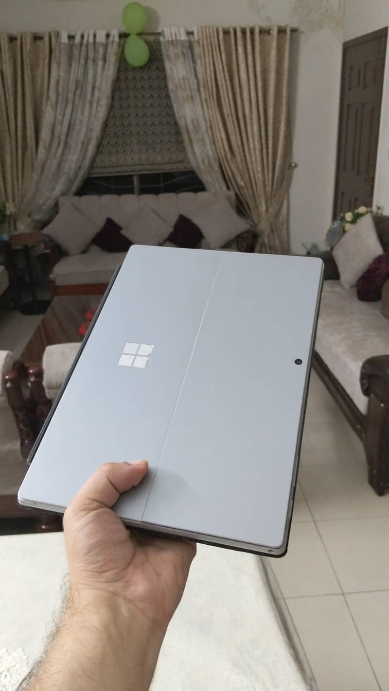 MICROSOFT SURFACE PRO 7 0