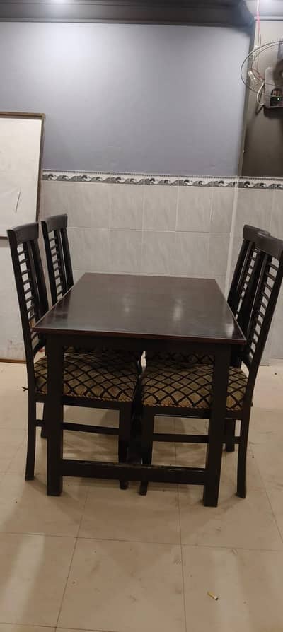 restaurant table and chairs set