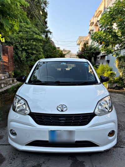 Toyota Passo 2016