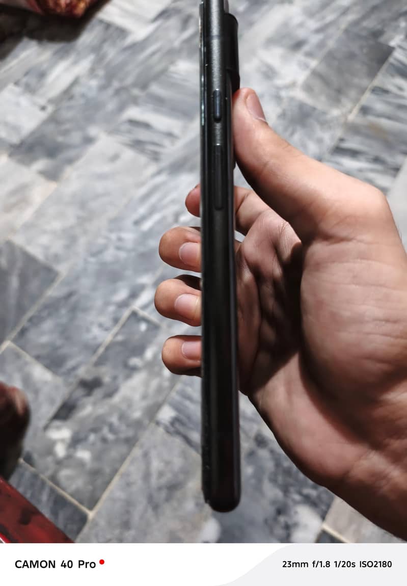 Google Pixel 6 4