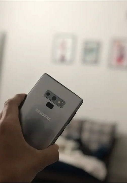 Samsung Mobile Note 9 1