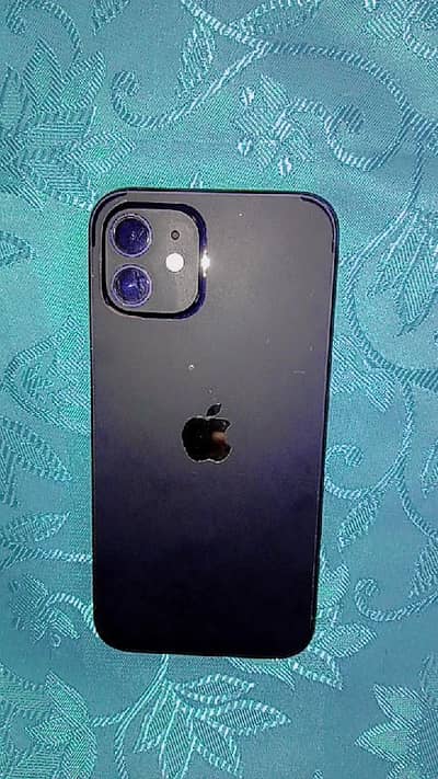 Apple iPhone 12