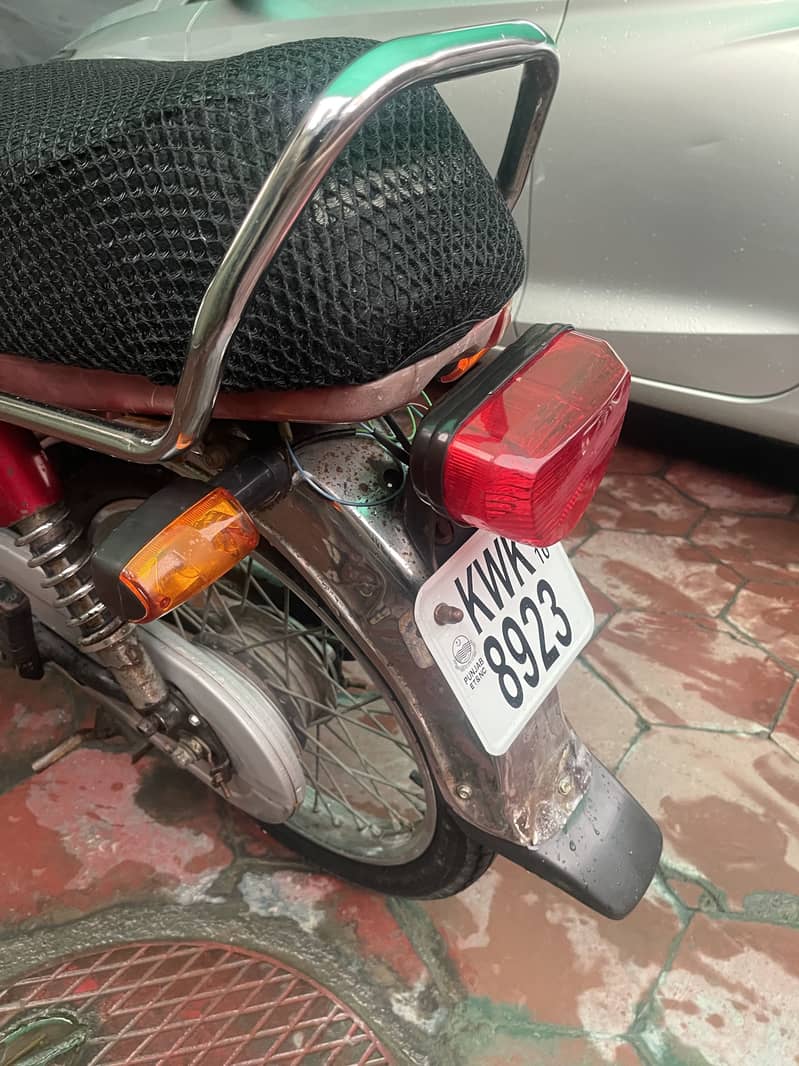 Es 70 2