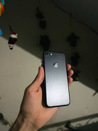 Apple iPhone 7