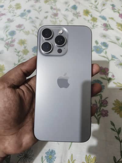 Apple iPhone 15 Pro Max
