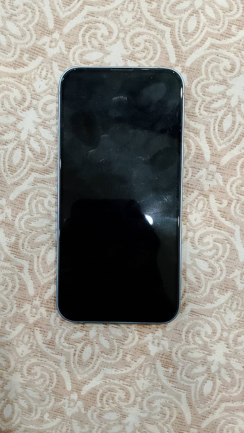 Apple iPhone 14 3