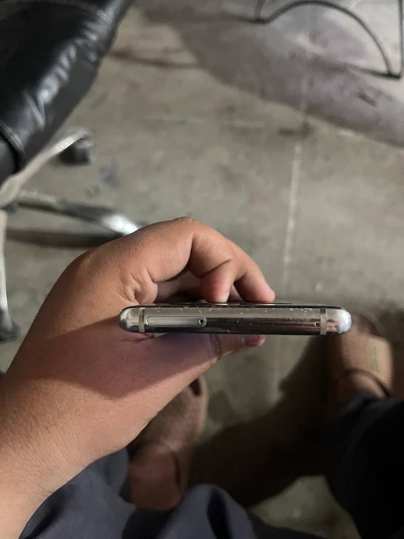 Samsung Mobile Note 8 2