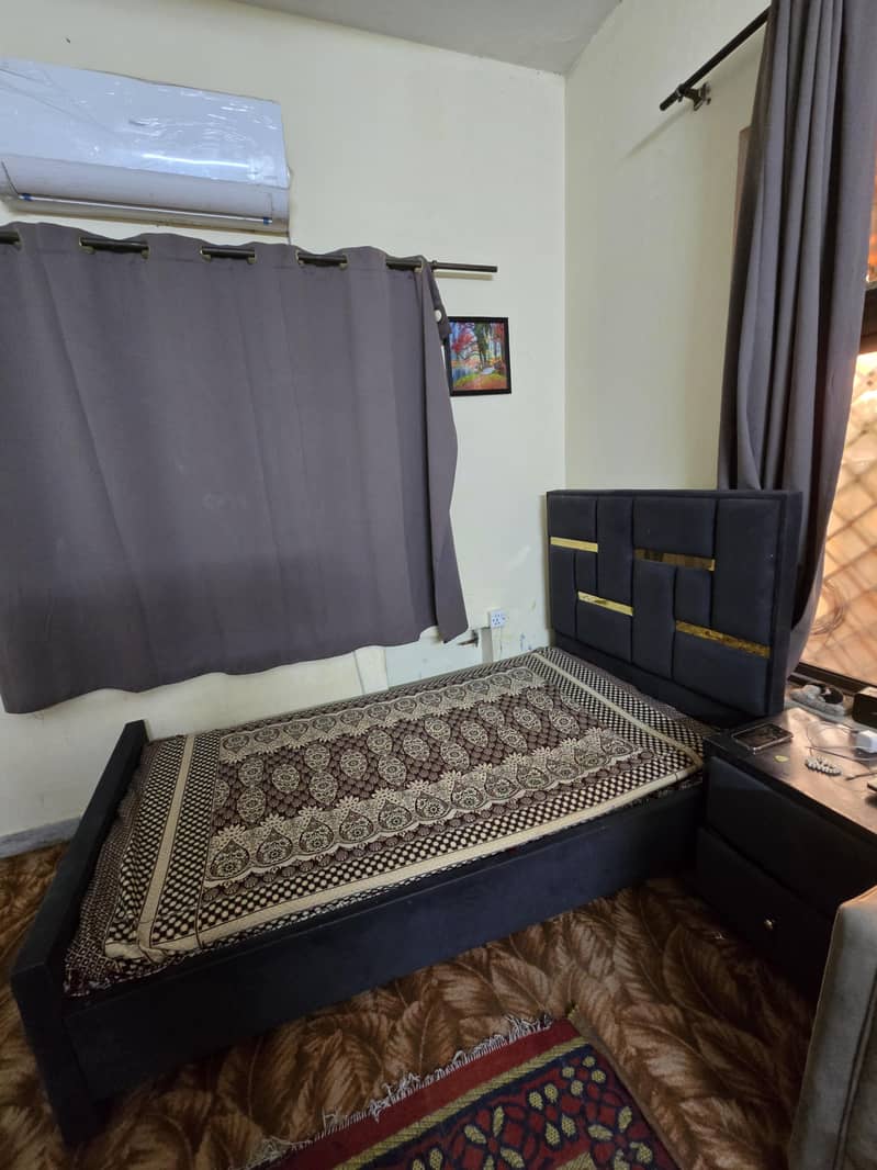 Beds set with a side table 2