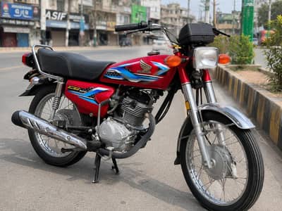 Urgent Sale Honda CG 125 Model 2024 – New Condition