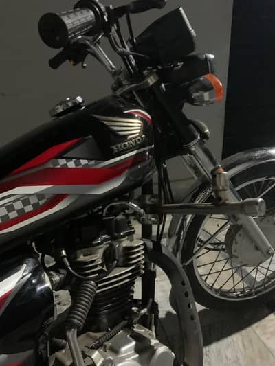 Honda CG 125 Black 2024