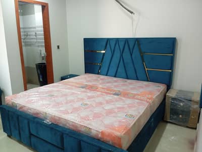 SINGLE FURNISHED BEDROOM AVAILABLE FOR RENT