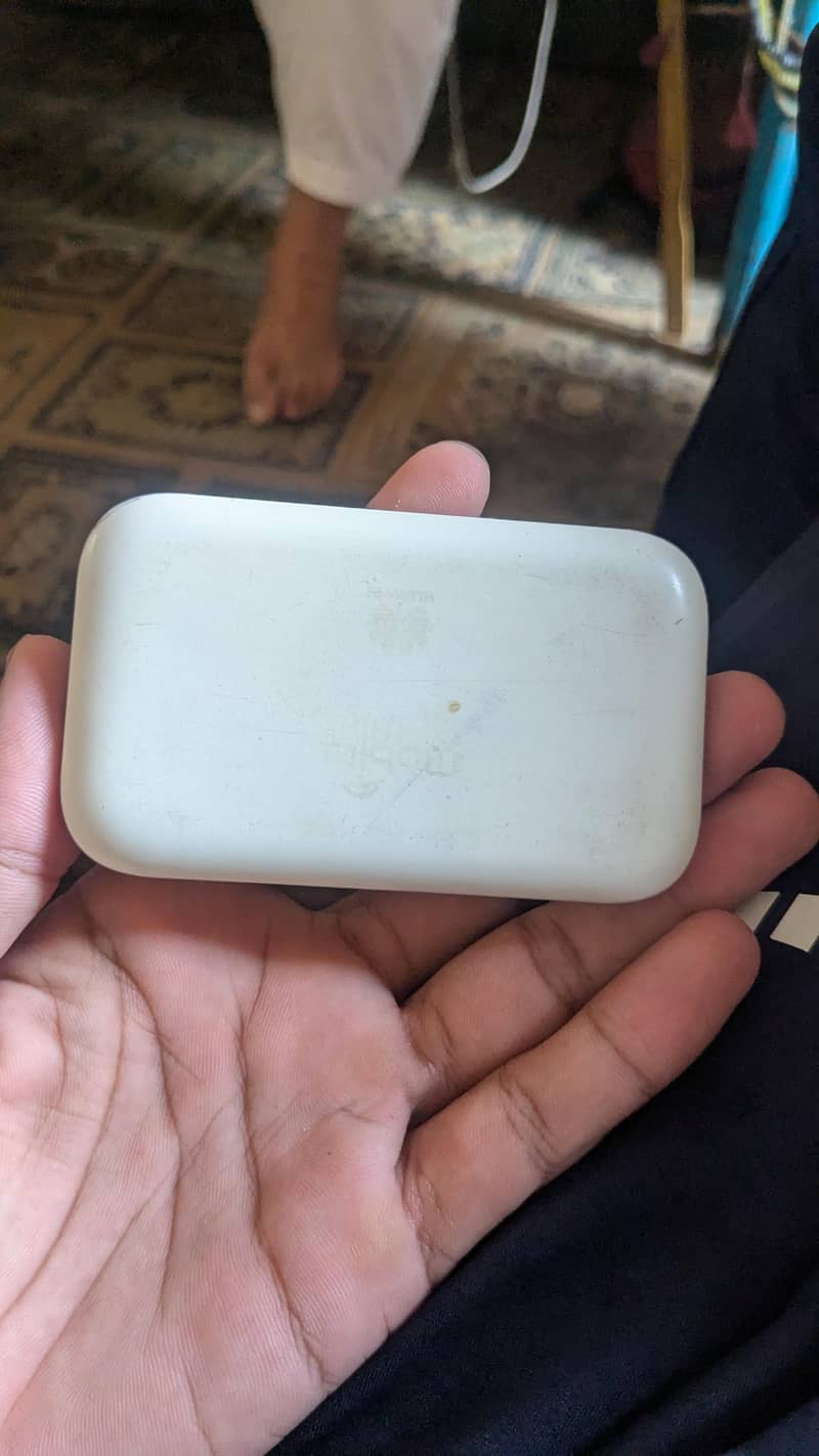 Zong internet Device 1