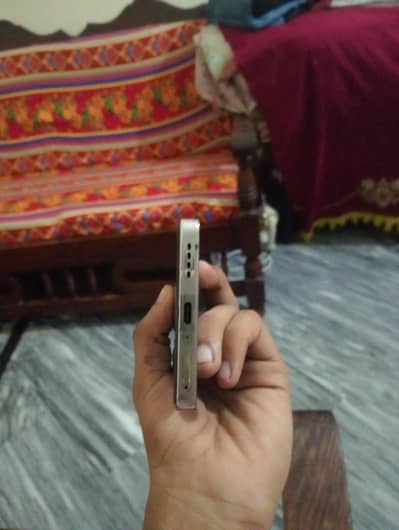 Infinix Hot 40