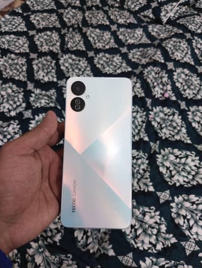 camon 19 neo. . 128 memory. no open , no repair . no any fault