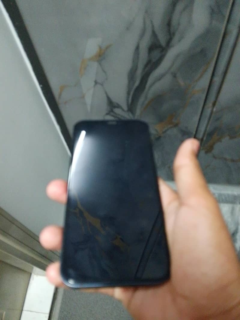Apple iPhone 12 0