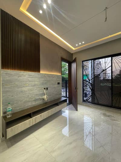 Brand New Elegant House For Sale In Khayabam E Amin