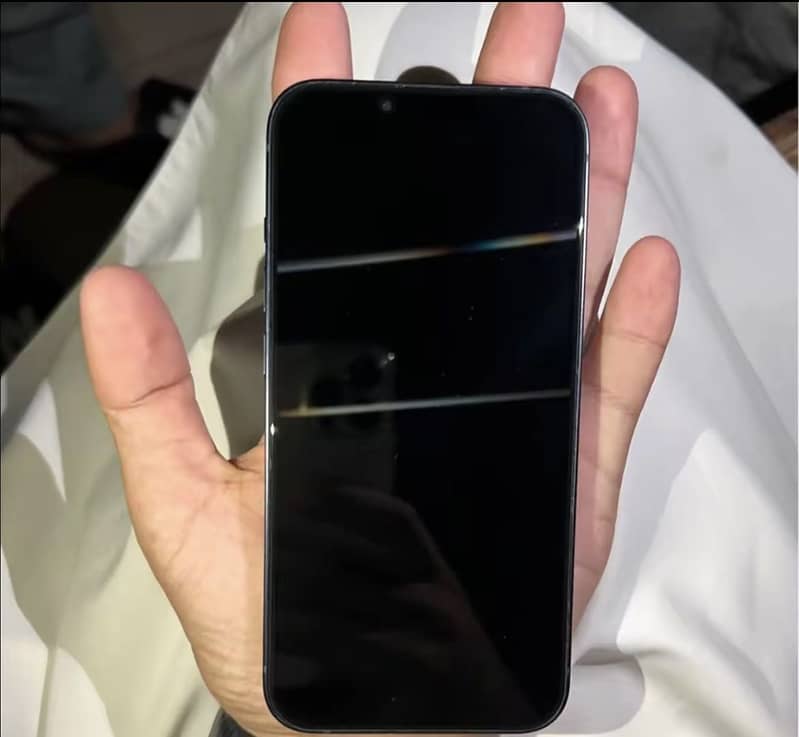 Apple iPhone 13 3