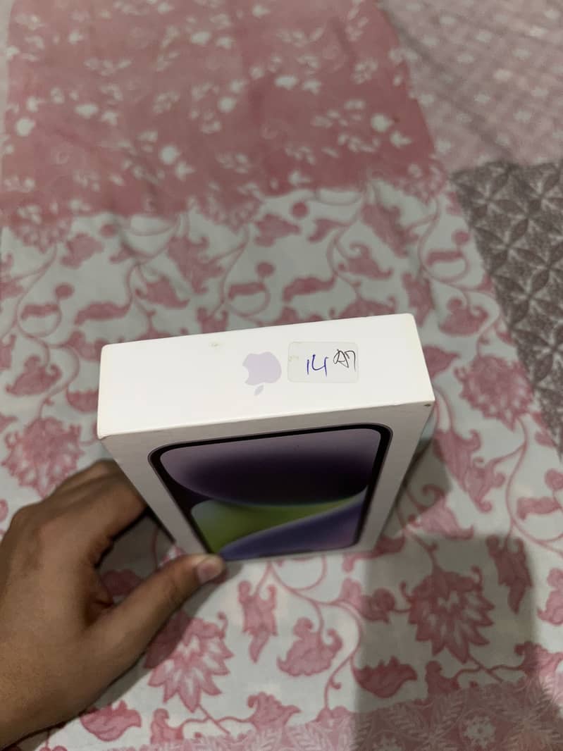 Apple iPhone 14 9