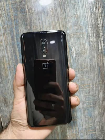 OnePlus 6t ( 8/128 ) 5G / pta approved