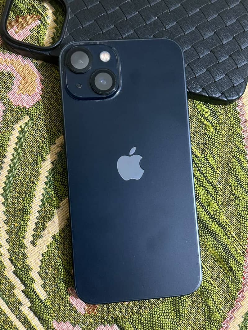 Apple iPhone 13 jv 5