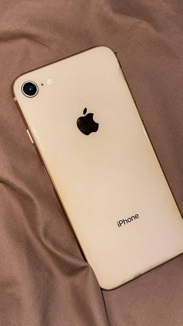 Apple iPhone 8 0