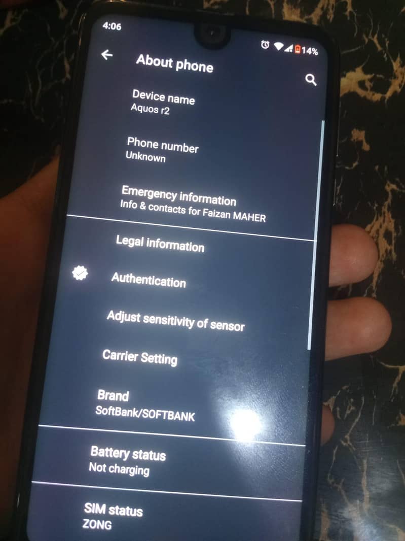 Sharp Aquos R2 2