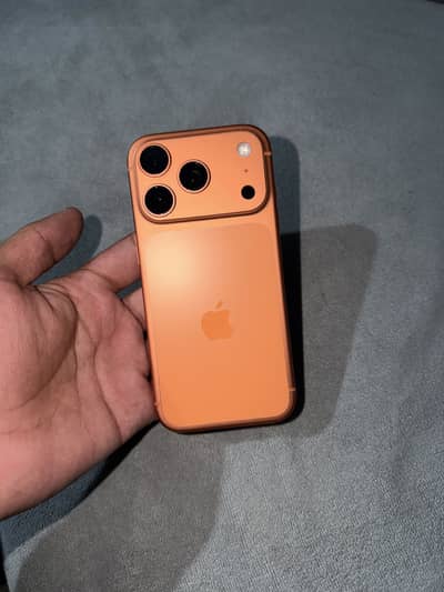 Apple iPhone 17 Pro jv
