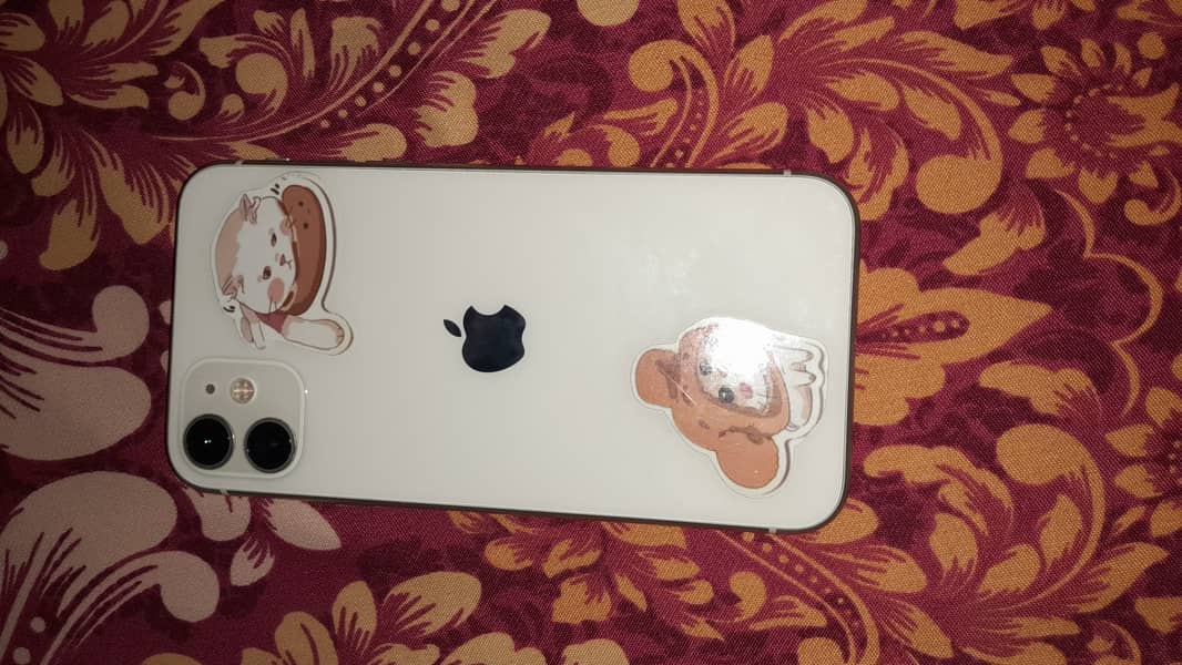 Apple iPhone 11 7