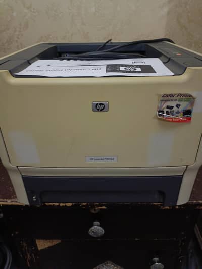 HP laserjet P2015d