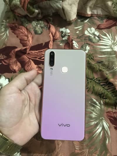 Vivo Y17