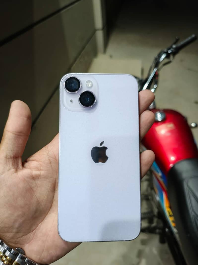 Apple iPhone 14 0