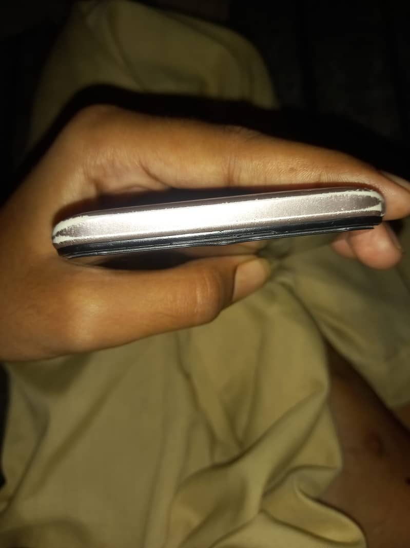 OPPO A5 1