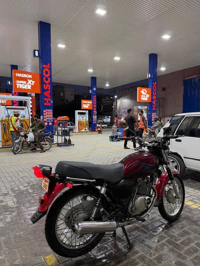 Suzaki GS150 (03331531049)Whatsapp