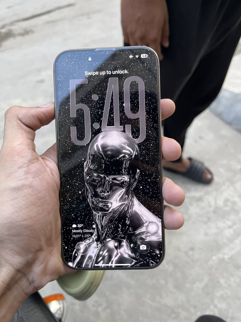Iphone 16 pro max 5